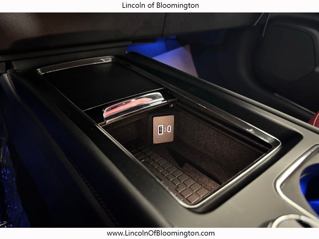 2026 Lincoln Corsair Reserve Image 49 of 73