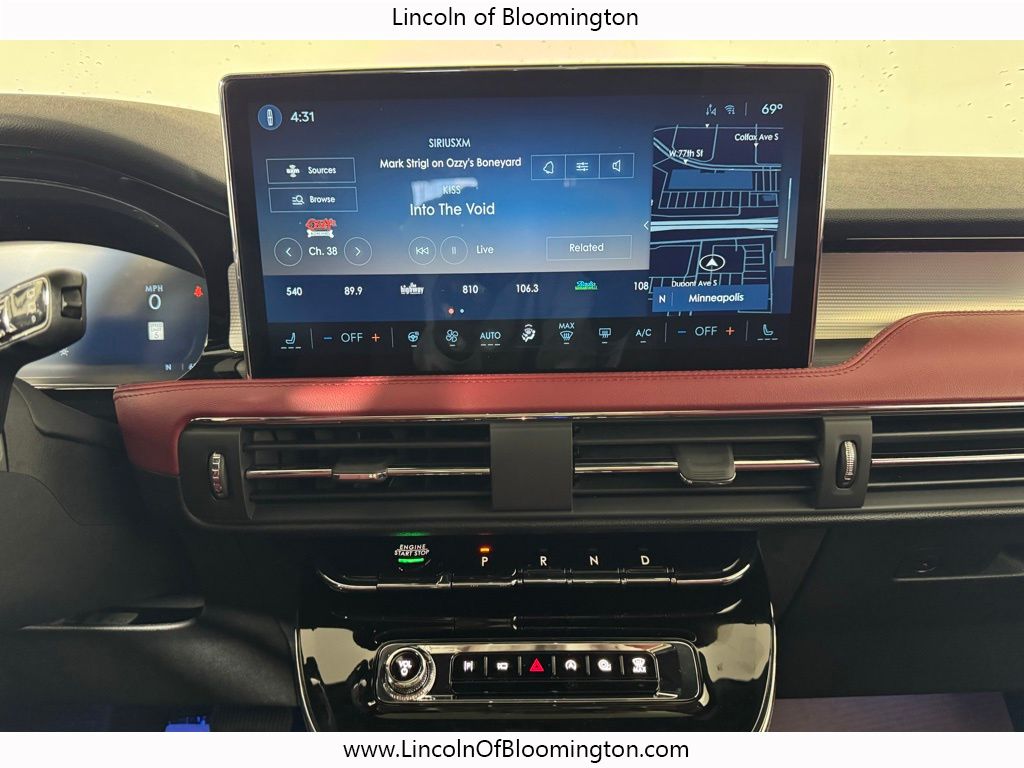 2026 Lincoln Corsair Reserve Image 17 of 73