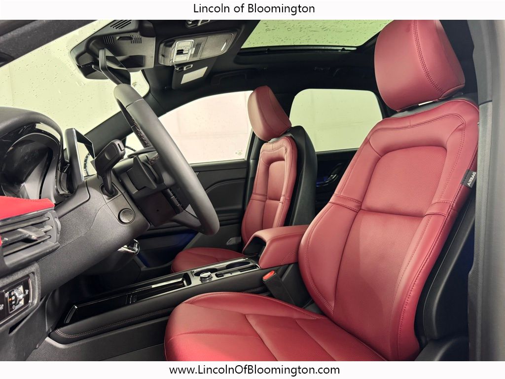 2026 Lincoln Corsair Reserve Image 13 of 73