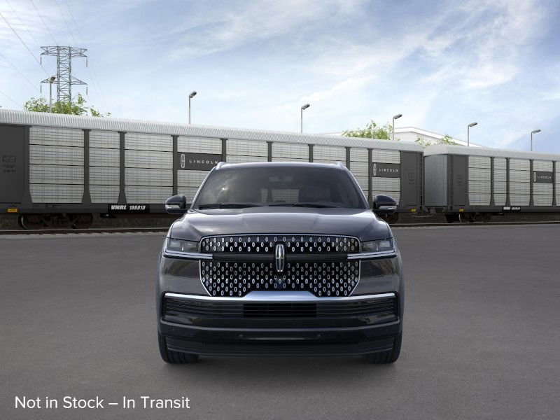 2026 Lincoln Navigator L Reserve Image 3 of 23