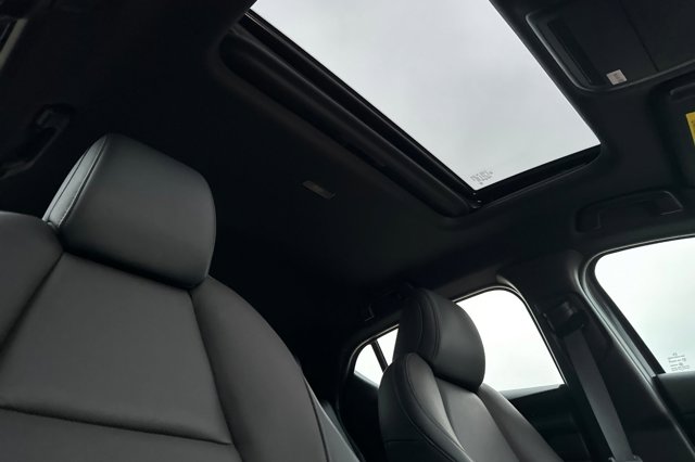 2026 Mazda Mazda3 2.5 Turbo Premium Plus Image 12 of 35