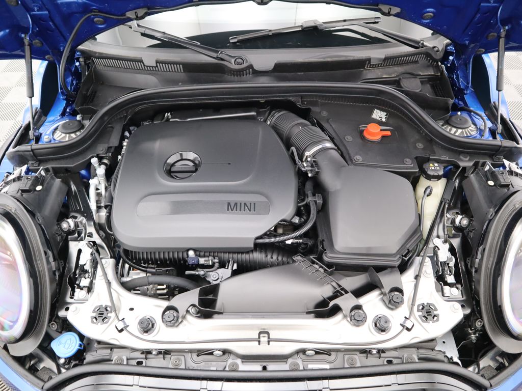 2026 MINI Cooper Convertible Base Image 17 of 40