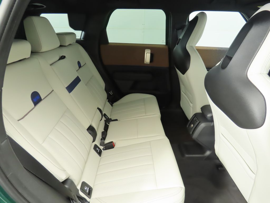 2026 MINI Countryman S Image 12 of 33