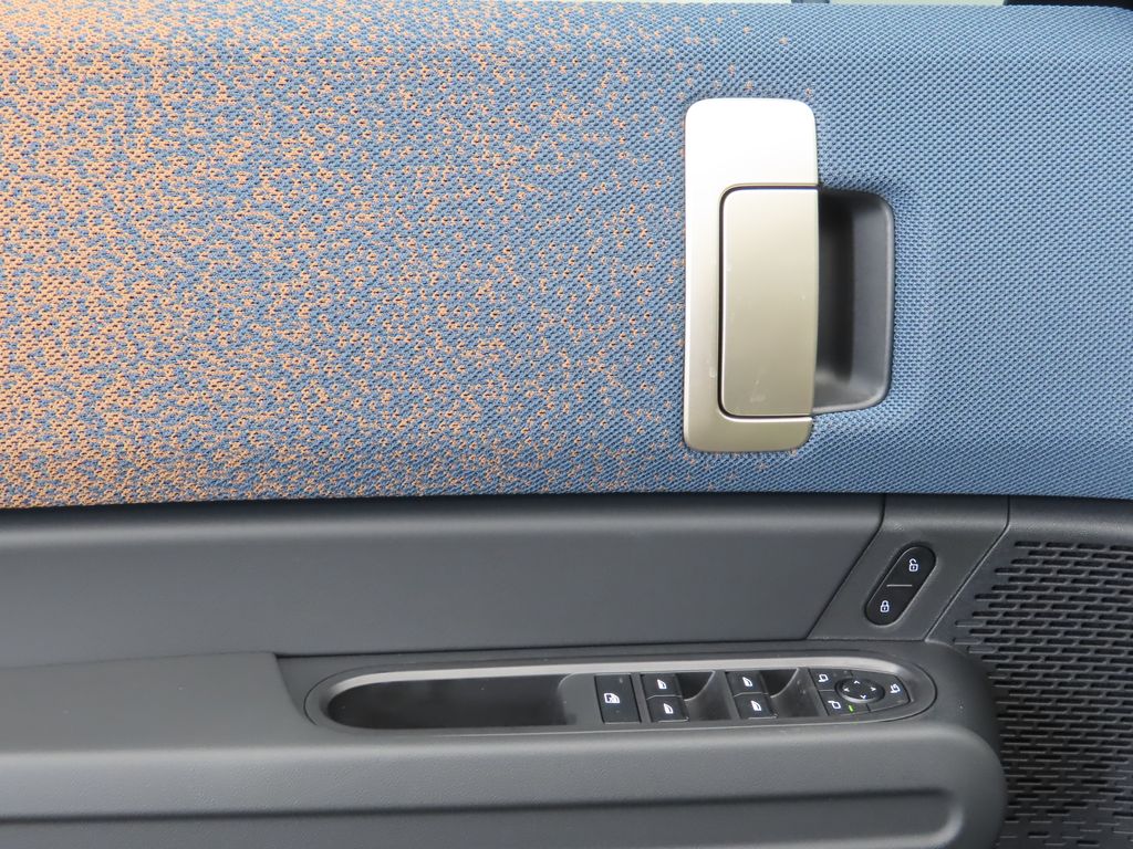 2026 MINI Countryman S Image 32 of 33