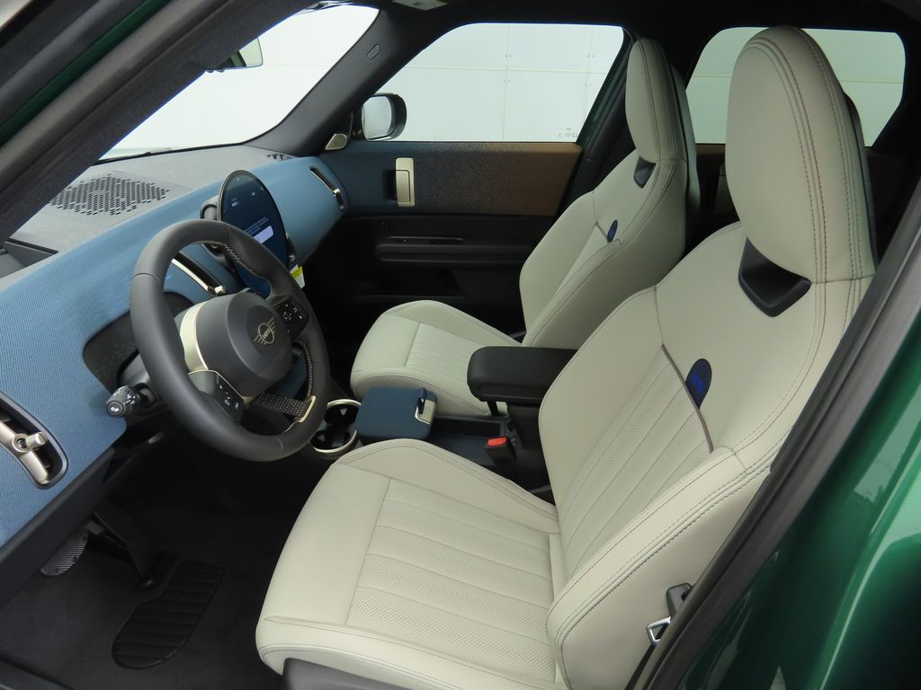 2026 MINI Countryman S Image 31 of 33