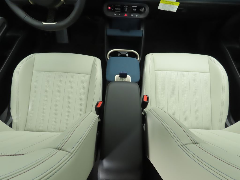 2026 MINI Countryman S Image 33 of 33