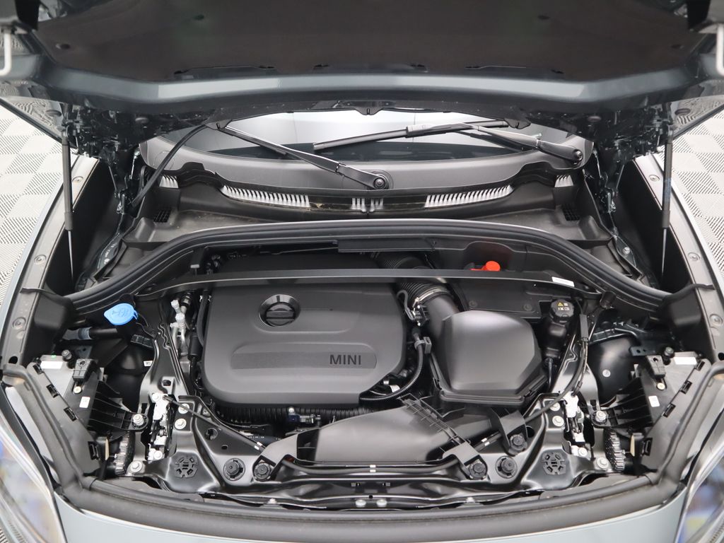 2026 MINI Countryman S Image 9 of 35