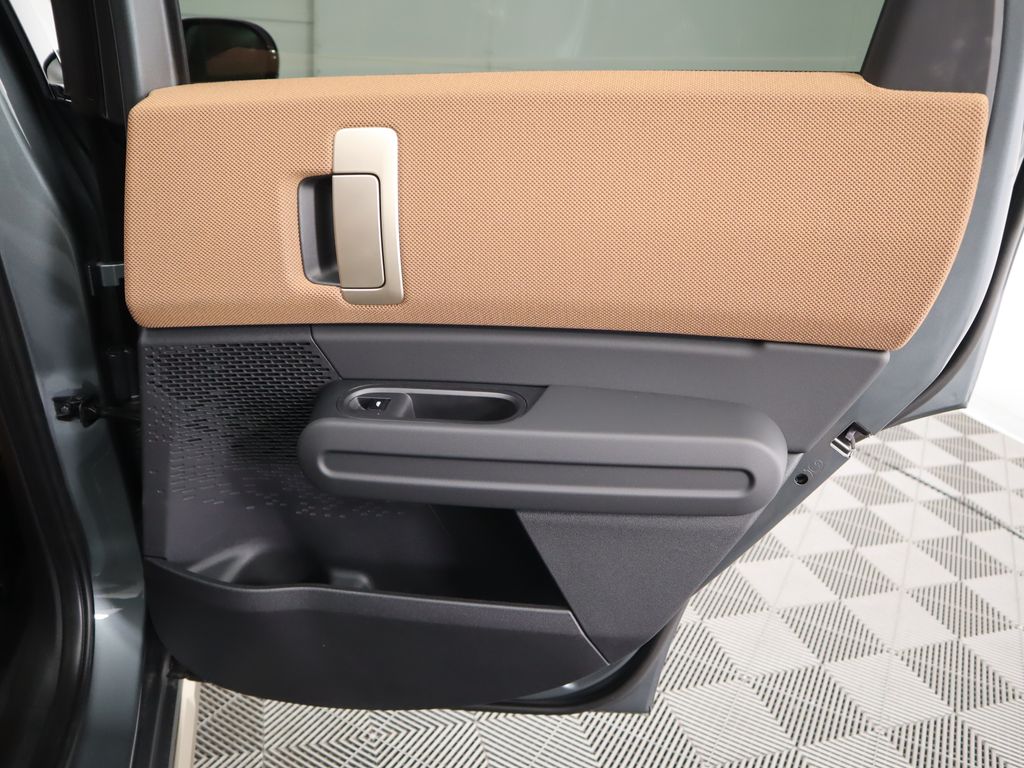 2026 MINI Countryman S Image 32 of 35