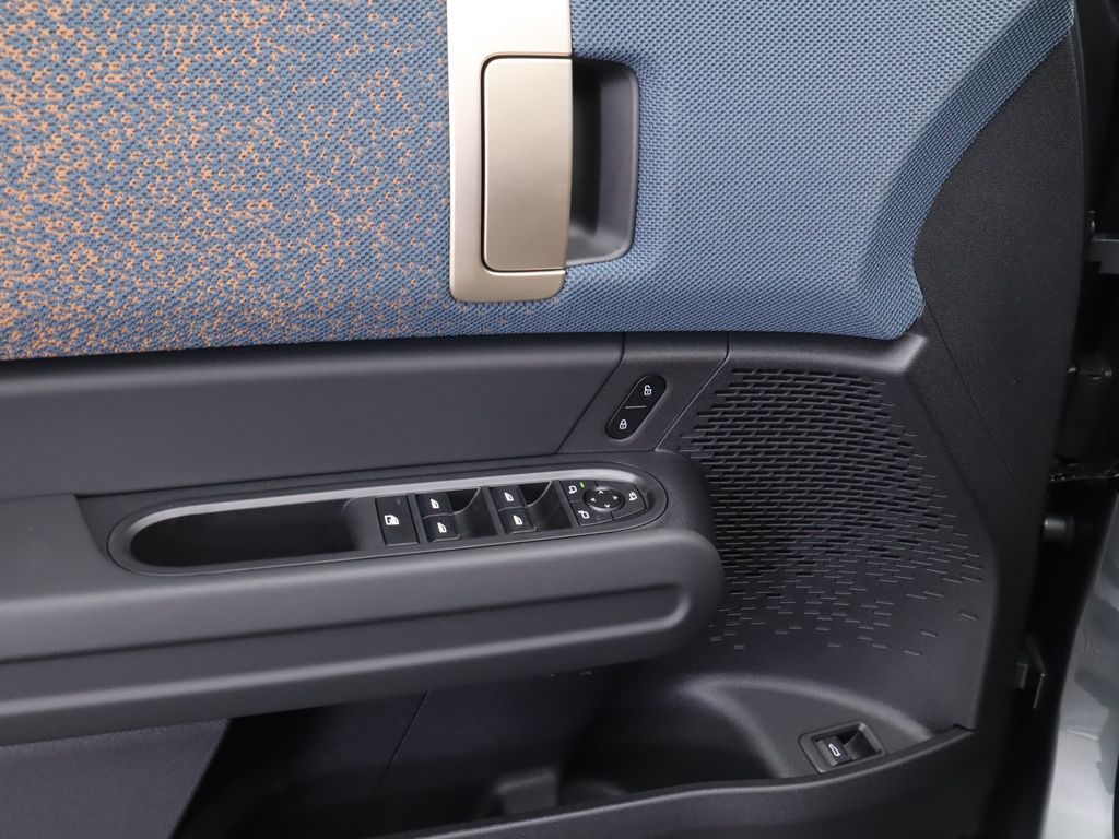 2026 MINI Countryman S Image 23 of 35