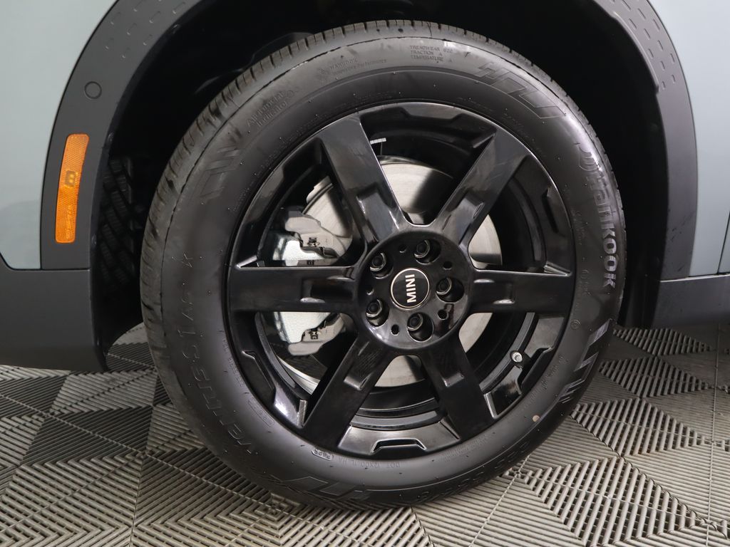 2026 MINI Countryman S Image 10 of 35