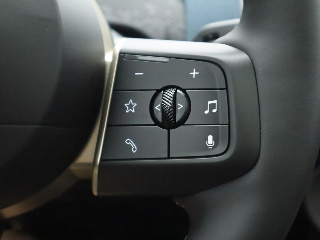 2026 MINI Countryman S Image 27 of 35