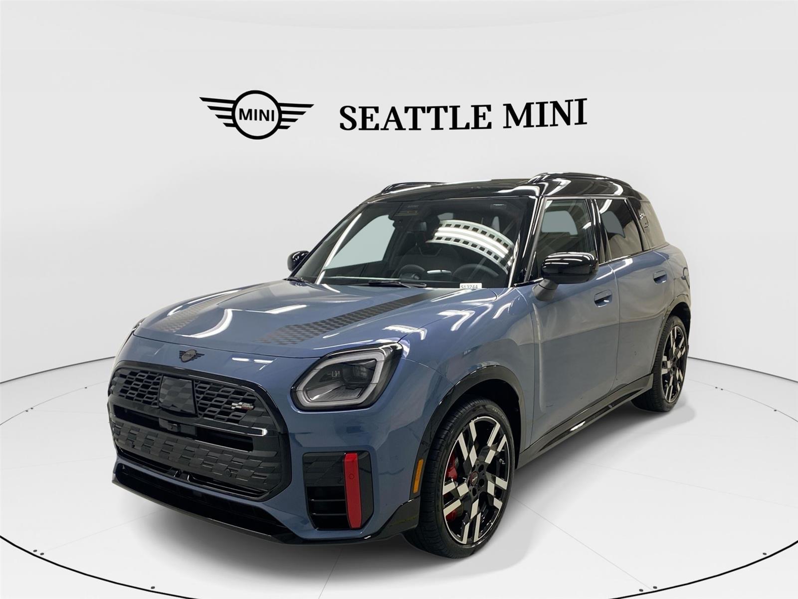 2026 MINI Cooper Countryman John Cooper Works Image 1 of 29