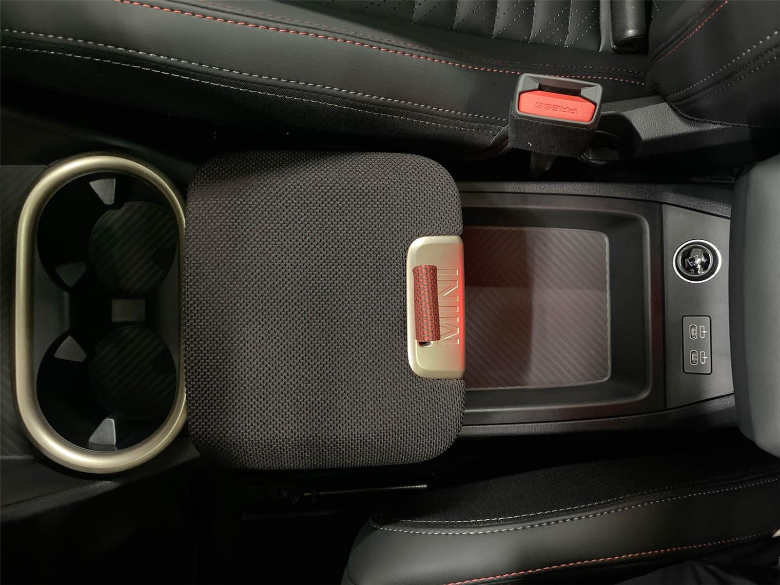 2026 MINI Cooper Countryman John Cooper Works Image 27 of 29