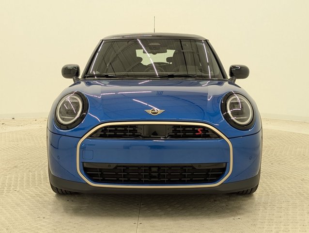 2026 MINI Cooper Hardtop S Image 2 of 25