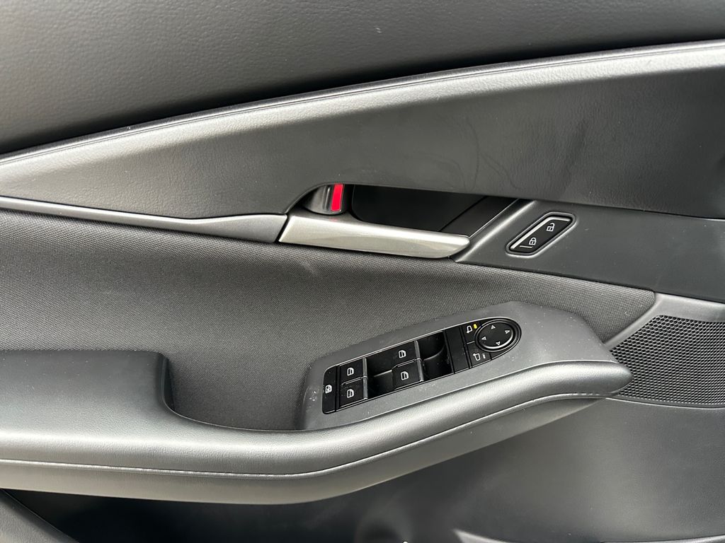 2026 Mazda CX-30 2.5 S Image 20 of 24