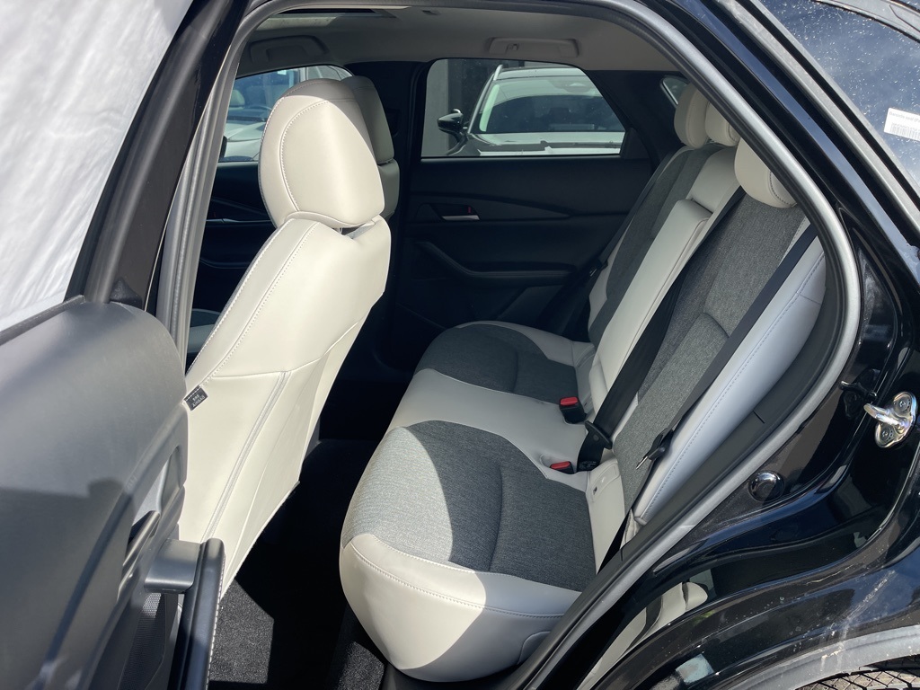 2026 Mazda CX-30 2.5 S Aire Edition Image 9 of 18