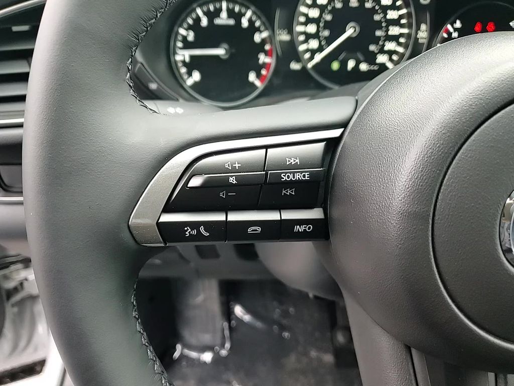 2026 Mazda CX-30 2.5 S Select Sport Image 16 of 23