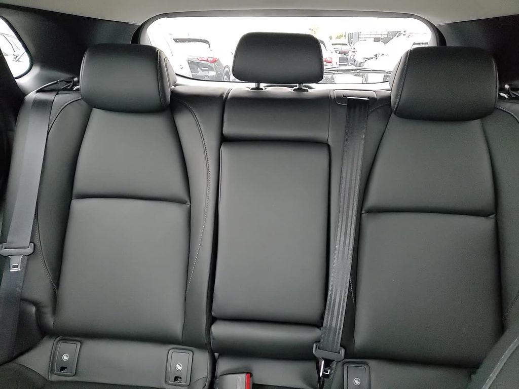 2026 Mazda CX-30 2.5 S Select Sport Image 12 of 23