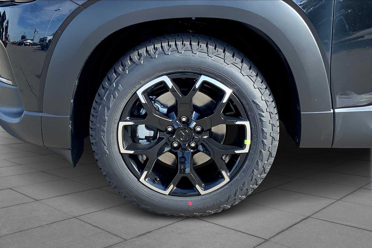 2026 Mazda CX-50 2.5 S Meridian Edition Image 6 of 20