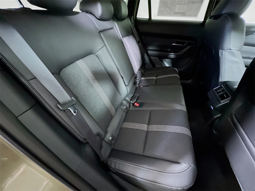 2026 Mazda CX-50 2.5 S Meridian Edition Image 10 of 30