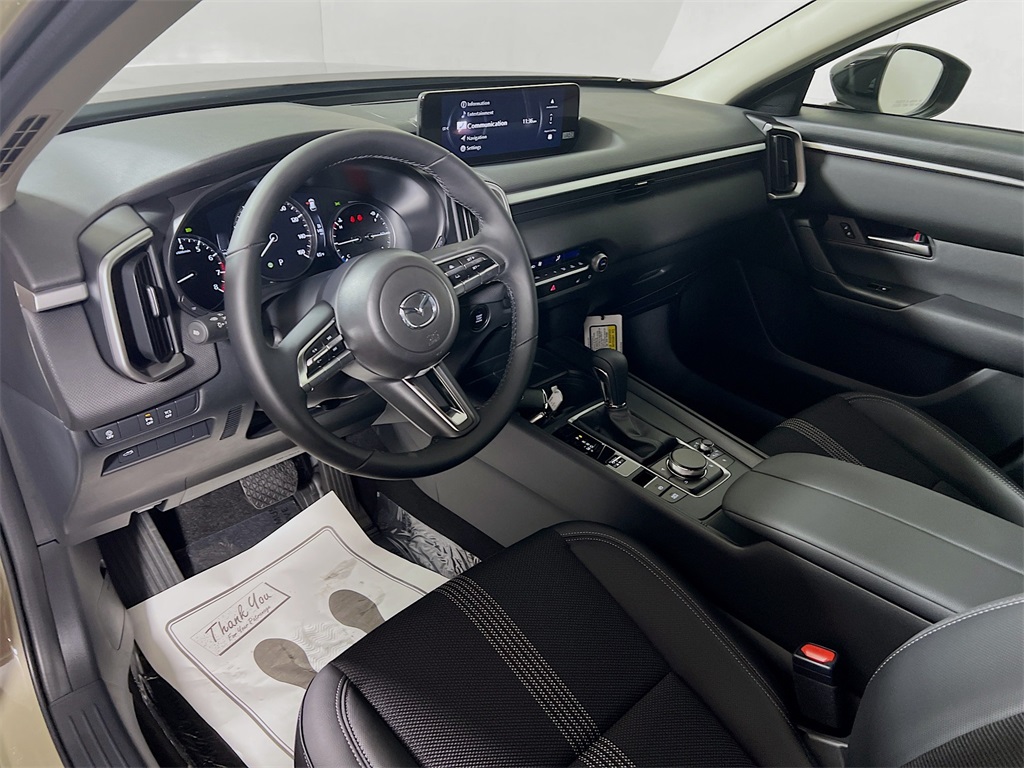 2026 Mazda CX-50 2.5 S Meridian Edition Image 14 of 30
