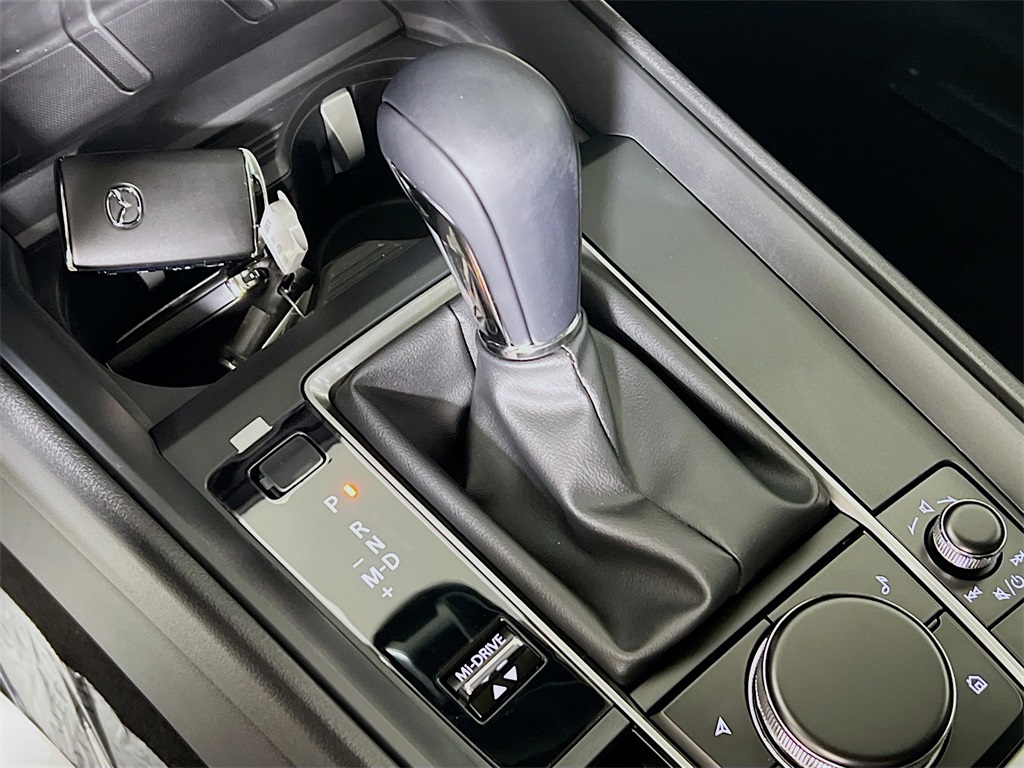 2026 Mazda CX-50 2.5 S Meridian Edition Image 19 of 30