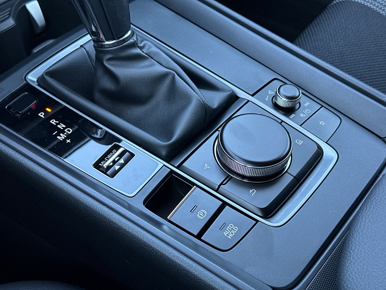 2026 Mazda CX-50 2.5 S Select Image 17 of 30