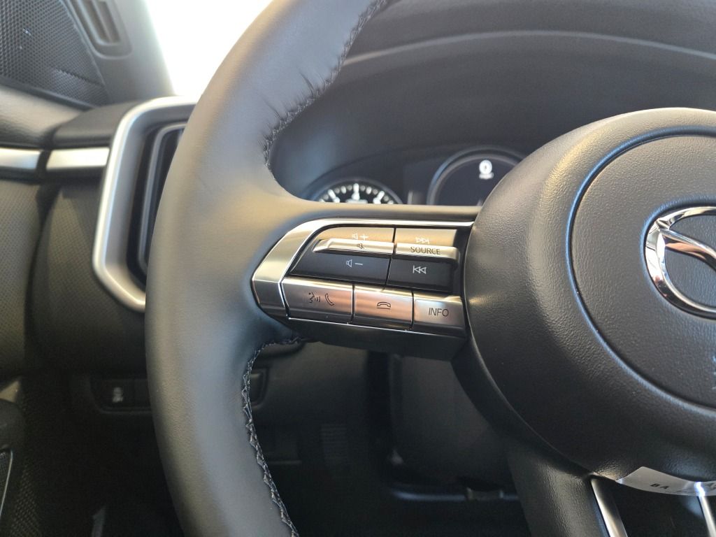 2026 Mazda CX-50 2.5 S Preferred Image 28 of 31