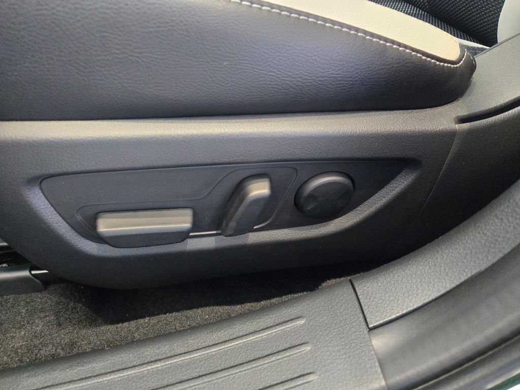 2026 Mazda CX-50 2.5 S Preferred Image 25 of 31