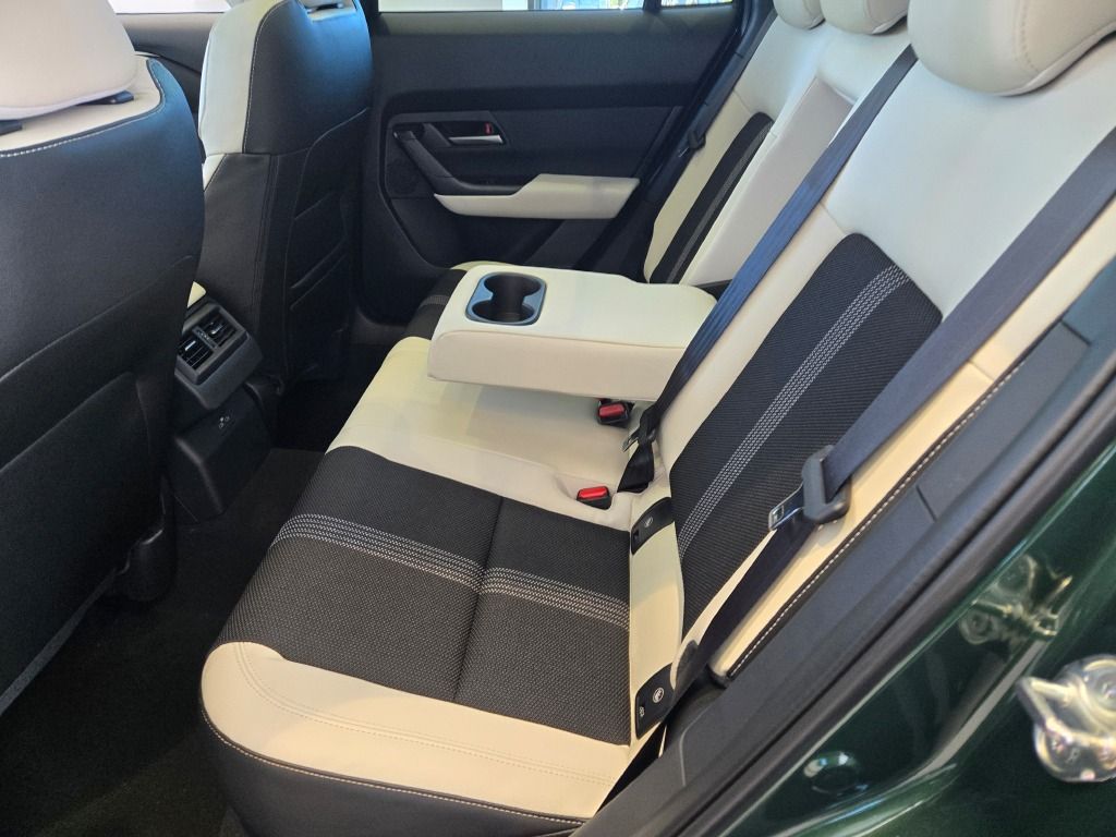 2026 Mazda CX-50 2.5 S Preferred Image 10 of 31