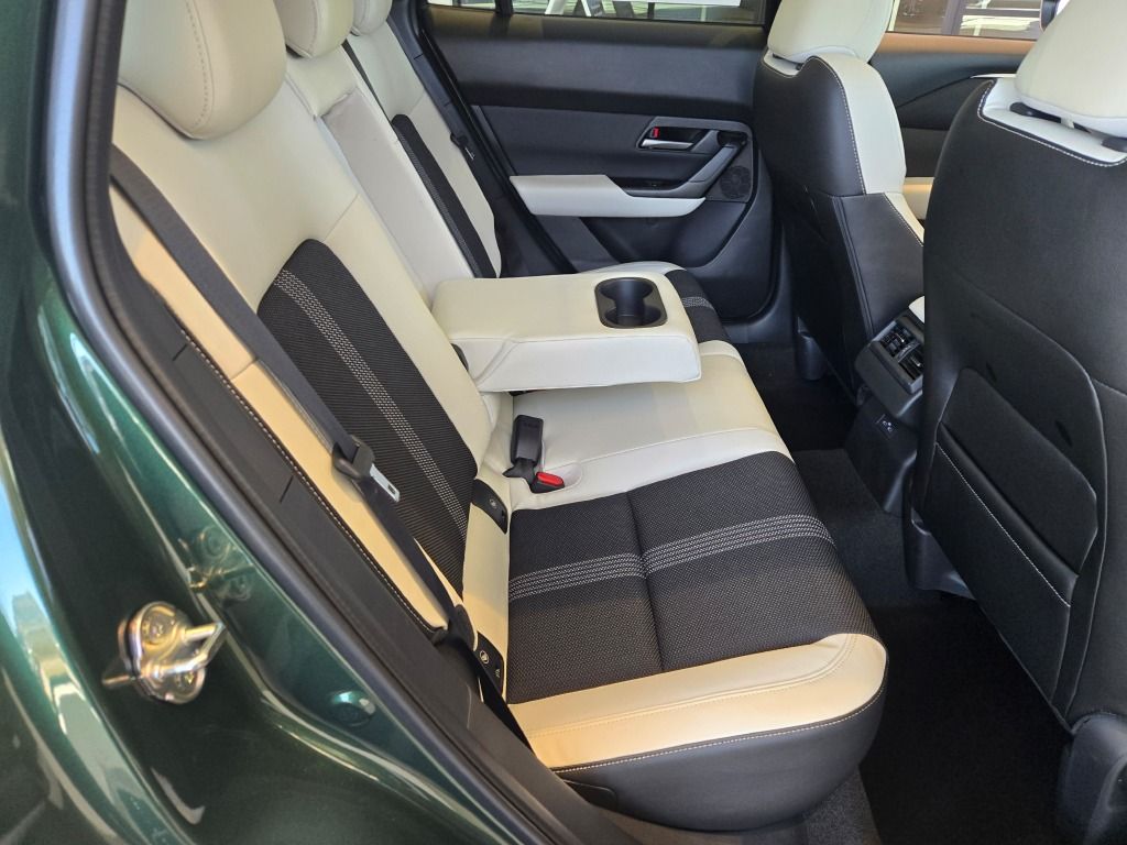 2026 Mazda CX-50 2.5 S Preferred Image 8 of 31