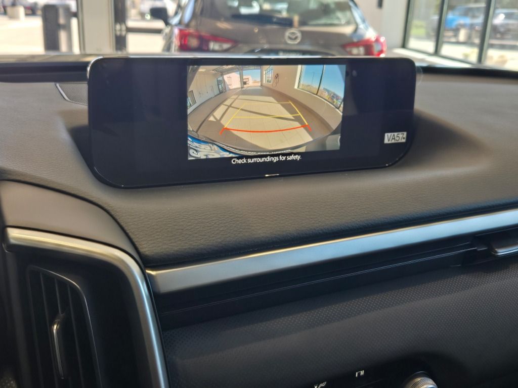 2026 Mazda CX-50 2.5 S Preferred Image 17 of 31