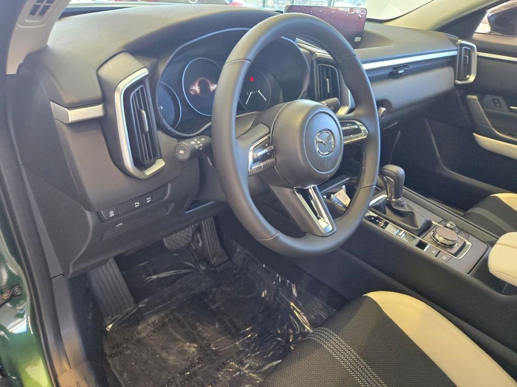 2026 Mazda CX-50 2.5 S Preferred Image 13 of 31