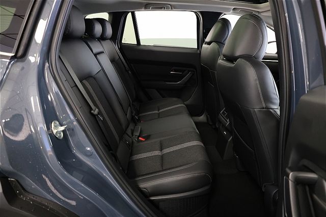 2026 Mazda CX-50 Hybrid Preferred Image 12 of 36