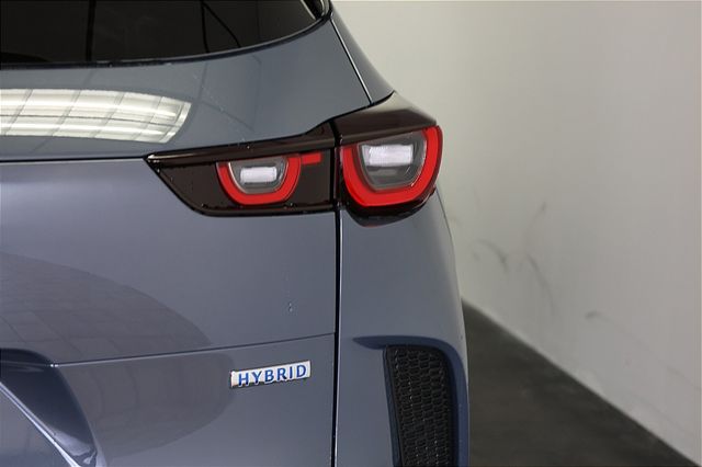 2026 Mazda CX-50 Hybrid Preferred Image 33 of 36