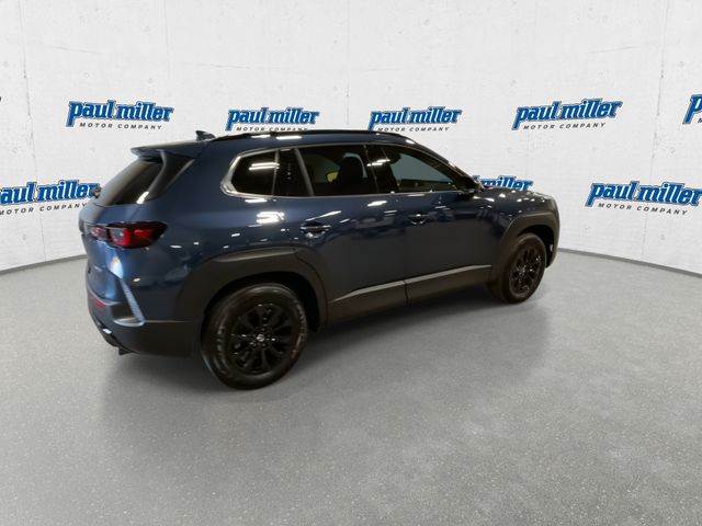 2026 Mazda CX-50 Hybrid Premium Image 8 of 32