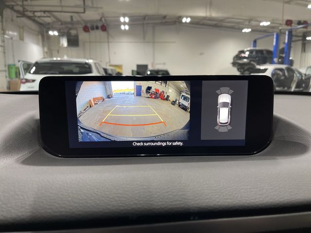 2026 Mazda CX-50 Hybrid Premium Image 25 of 32