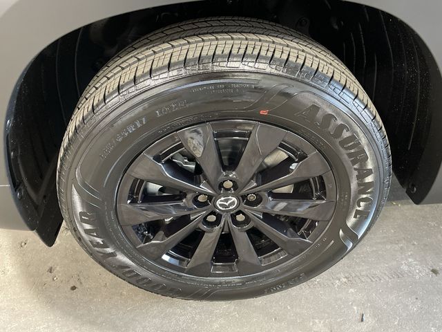 2026 Mazda CX-50 Hybrid Premium Image 15 of 32