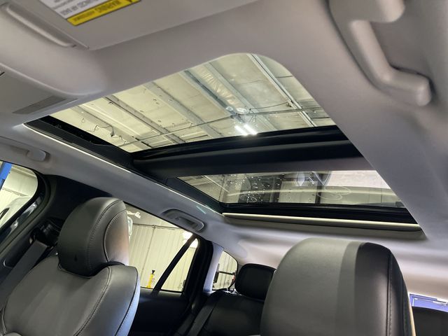 2026 Mazda CX-50 Hybrid Premium Image 31 of 32