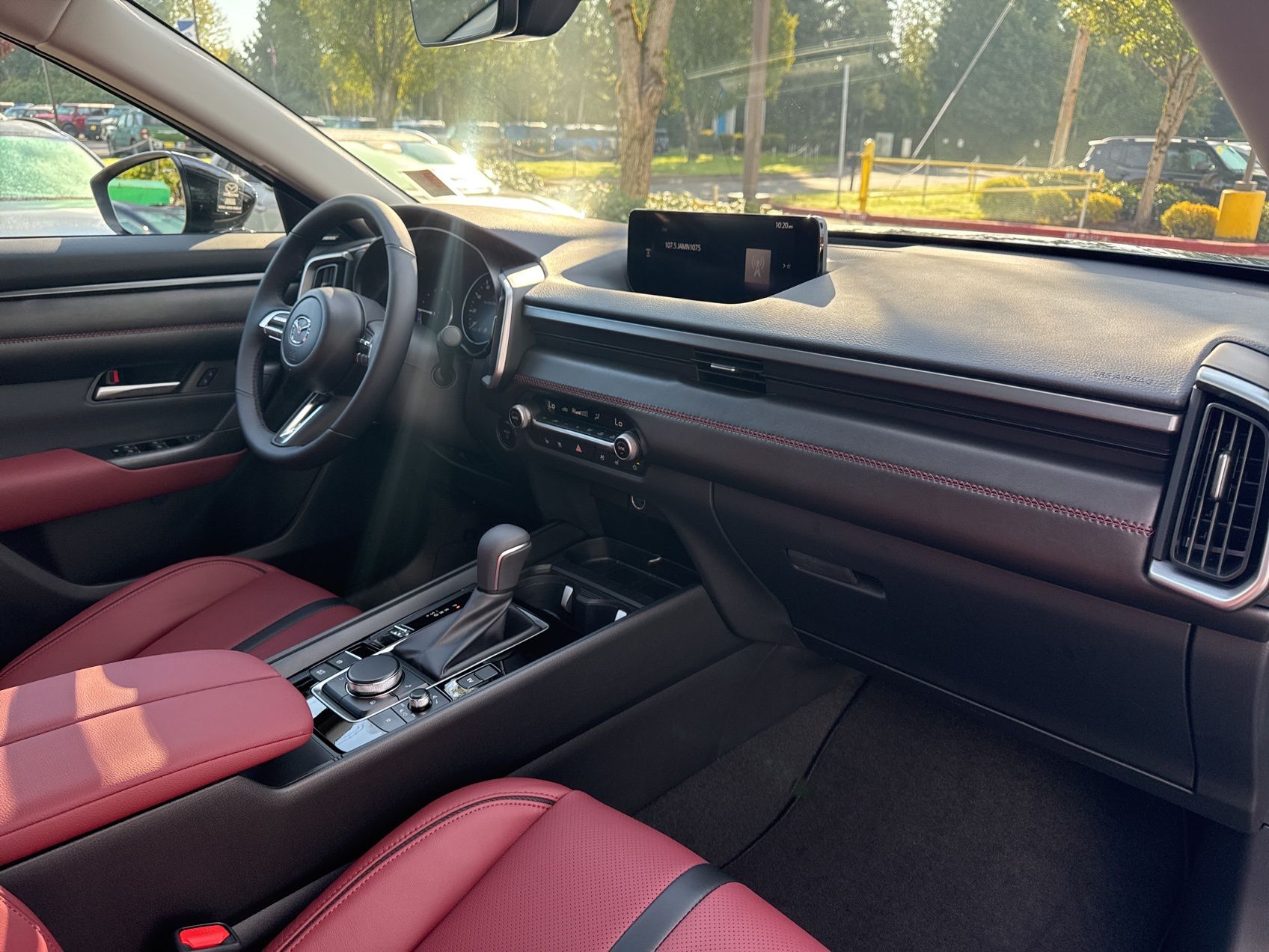 2026 Mazda CX-50 Hybrid Premium Image 19 of 24