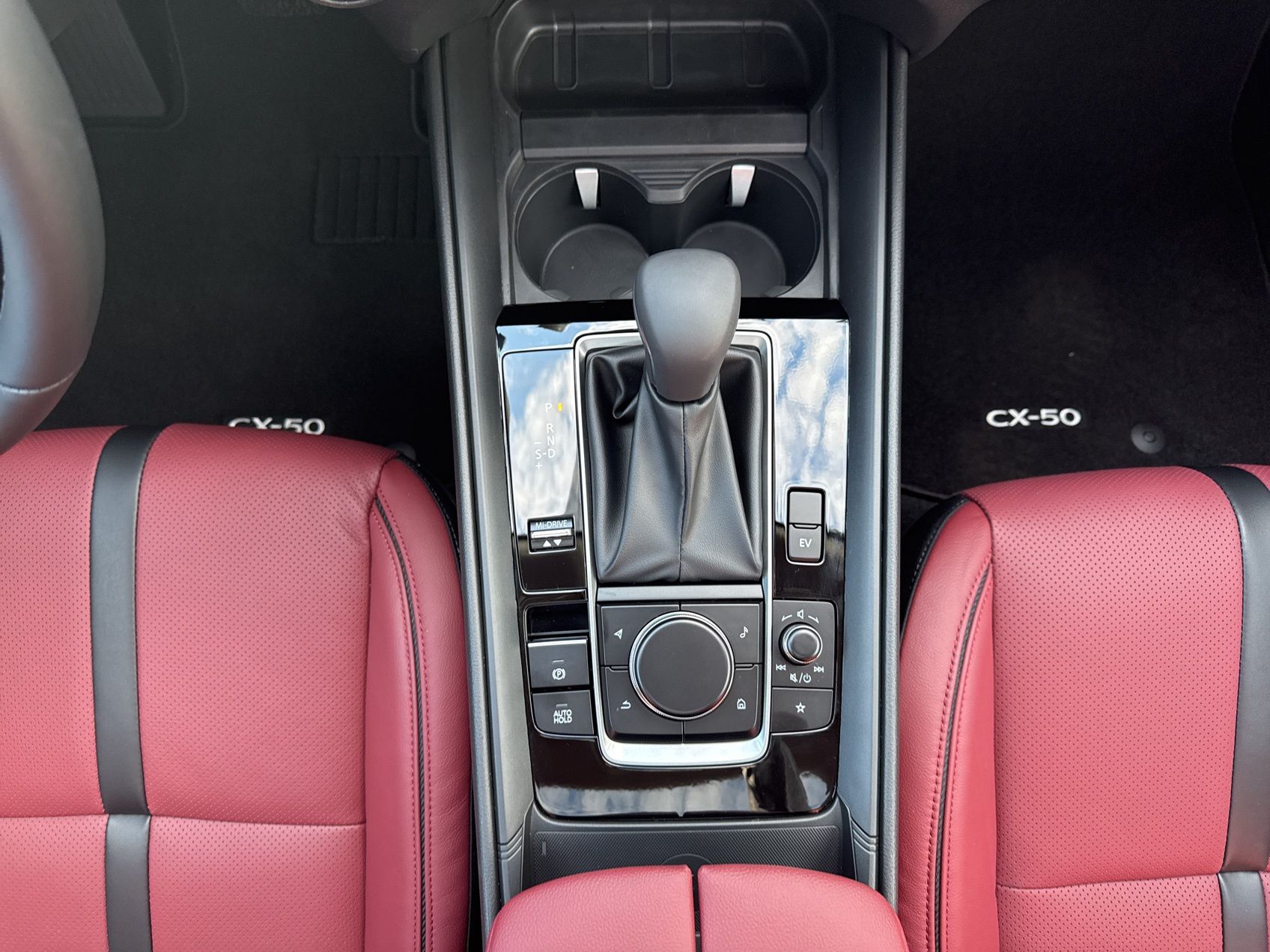 2026 Mazda CX-50 Hybrid Premium Image 23 of 24