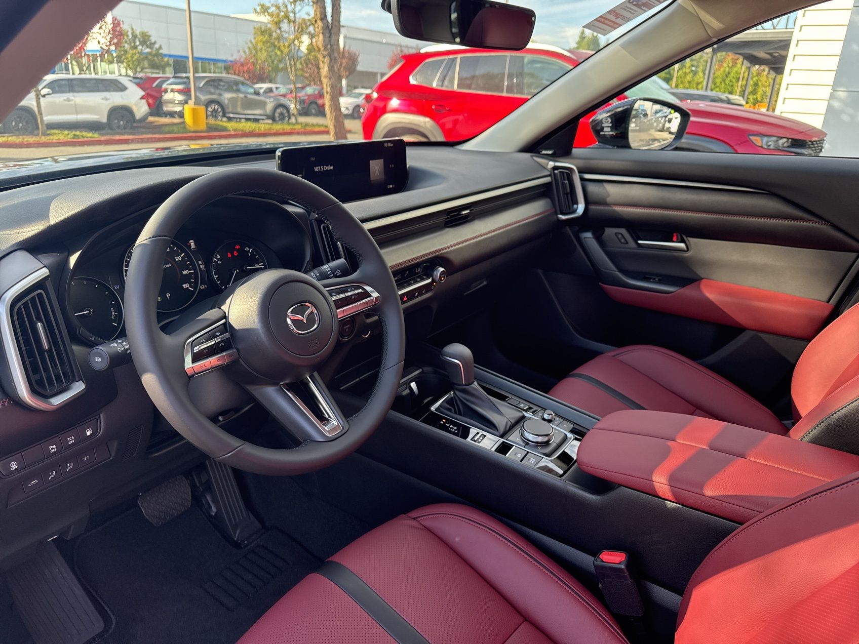 2026 Mazda CX-50 Hybrid Premium Image 17 of 24