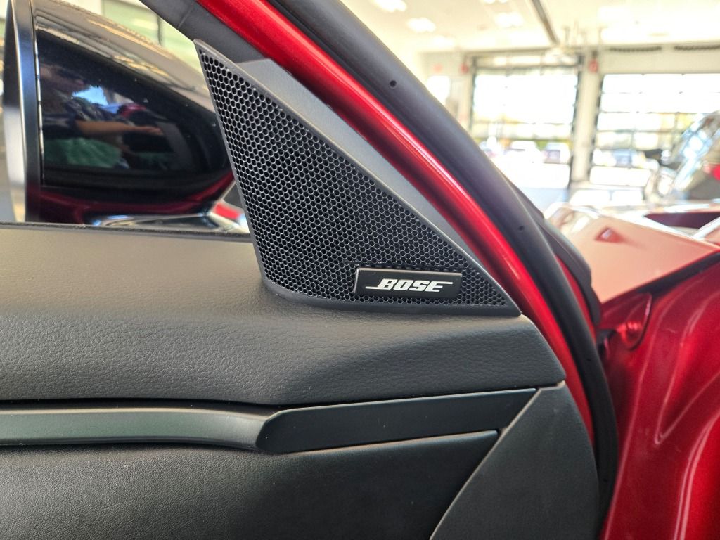 2026 Mazda CX-50 Hybrid Premium Image 21 of 31