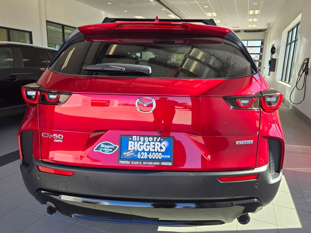2026 Mazda CX-50 Hybrid Premium Image 5 of 31