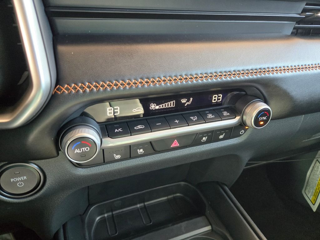 2026 Mazda CX-50 Hybrid Premium Image 25 of 31