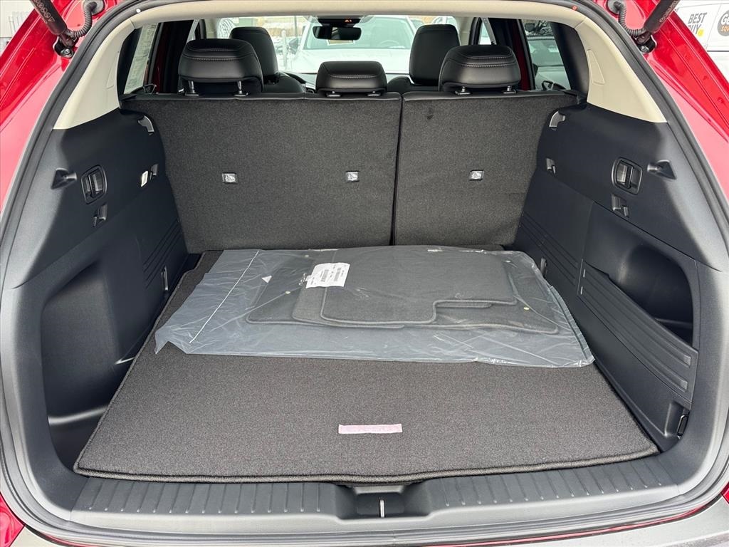 2026 Mazda CX-50 Hybrid Premium Image 6 of 24