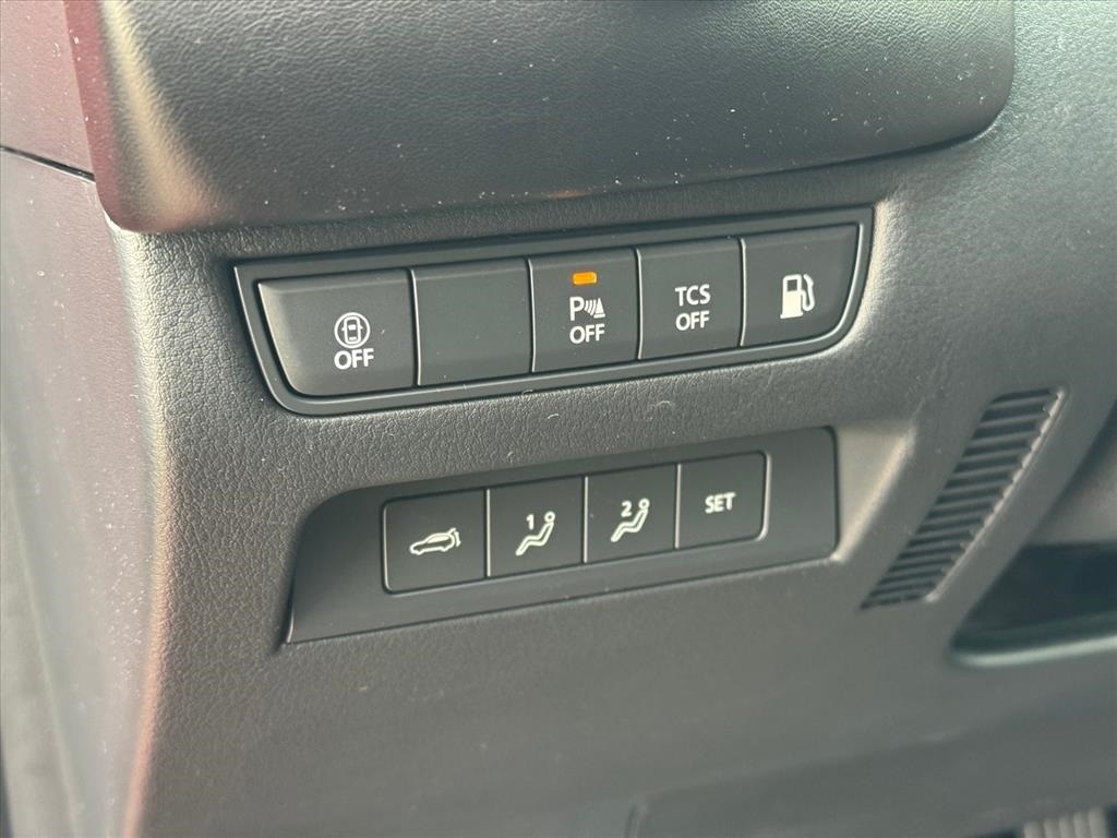 2026 Mazda CX-50 Hybrid Premium Image 18 of 24