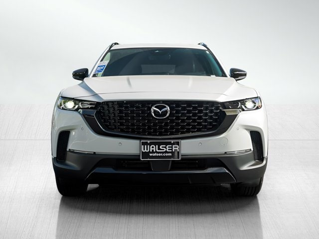 2026 Mazda CX-50 Hybrid Premium Image 2 of 26