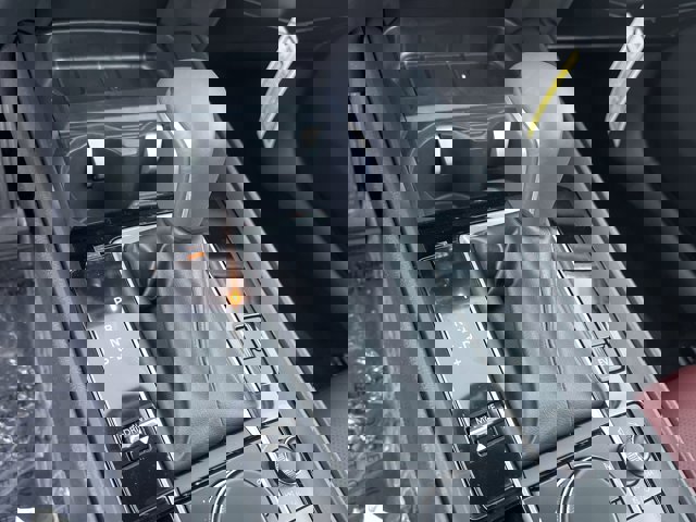 2026 Mazda CX-50 Hybrid Premium Image 22 of 30