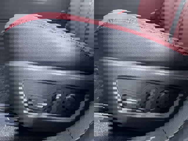 2026 Mazda CX-50 Hybrid Premium Image 27 of 30